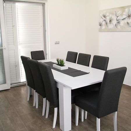 Apartman Ivana Biograd Na Moru Buitenkant foto