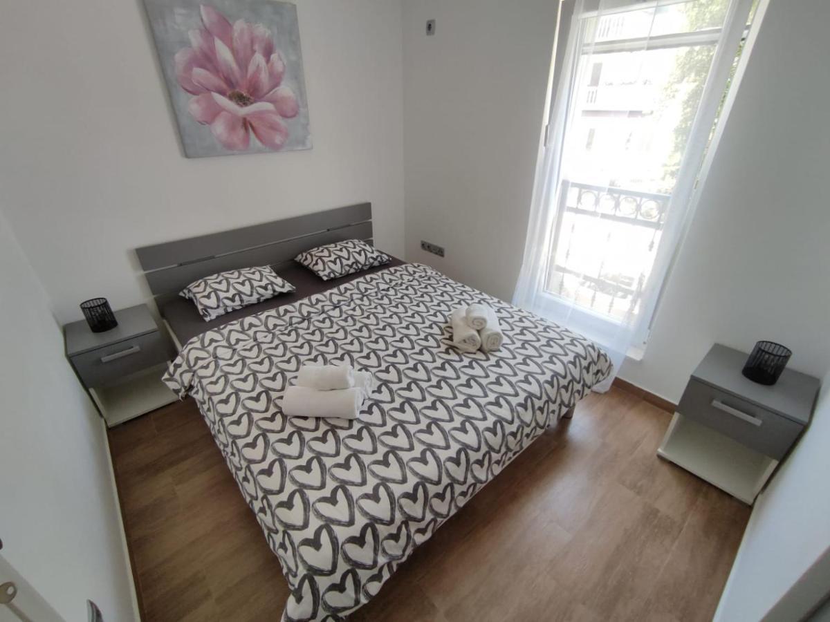 Apartman Ivana Biograd Na Moru Buitenkant foto
