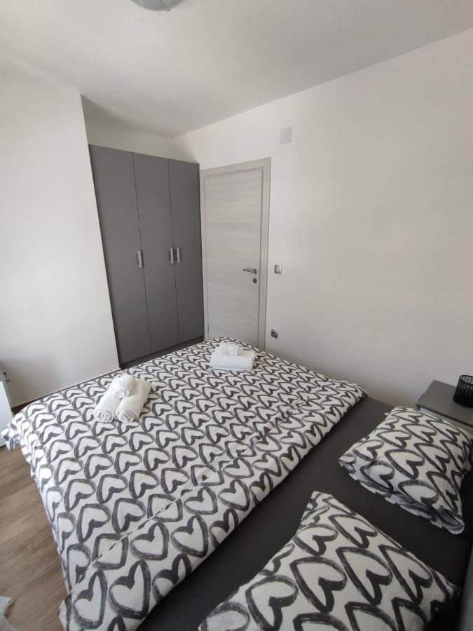 Apartman Ivana Biograd Na Moru Buitenkant foto