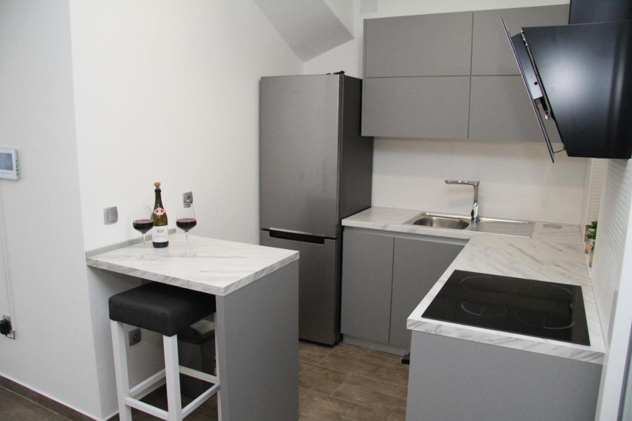 Apartman Ivana Biograd Na Moru Buitenkant foto