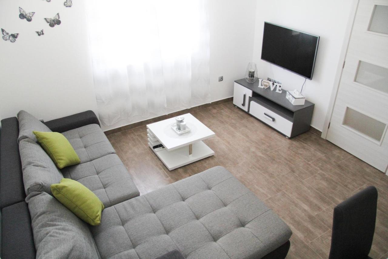 Apartman Ivana Biograd Na Moru Buitenkant foto
